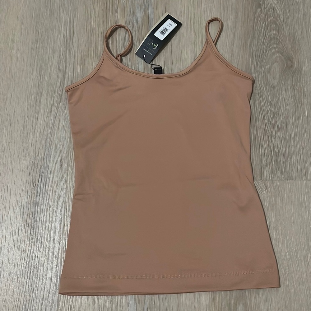 Banana Republic Stretchy Nude essential tank top